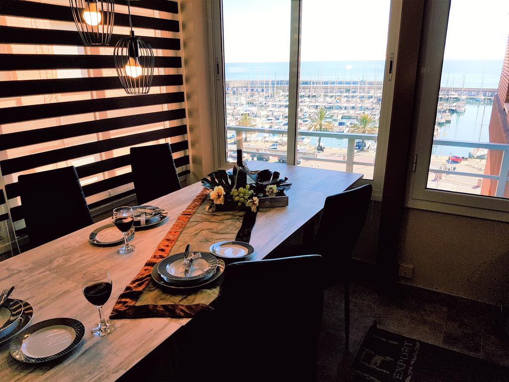 Marina Port & Beach-Apartment Masnou Bagian luar foto