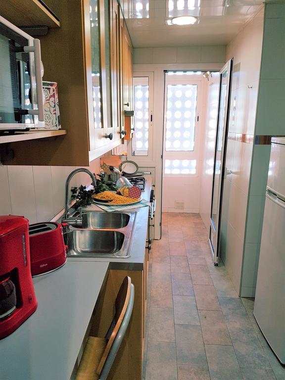 Marina Port & Beach-Apartment Masnou Bagian luar foto