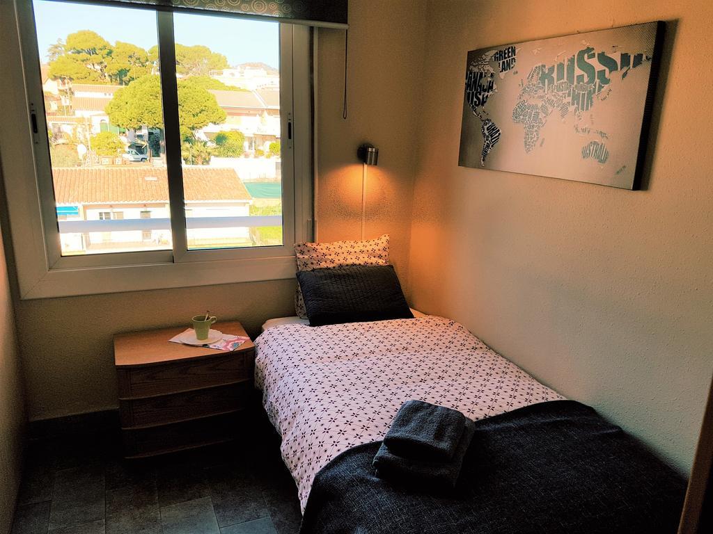 Marina Port & Beach-Apartment Masnou Bagian luar foto