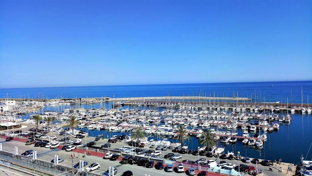 Marina Port & Beach-Apartment Masnou Bagian luar foto